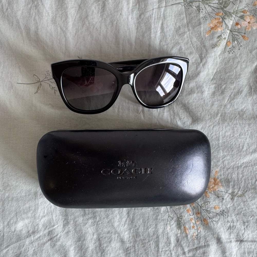 Sunglass Coach